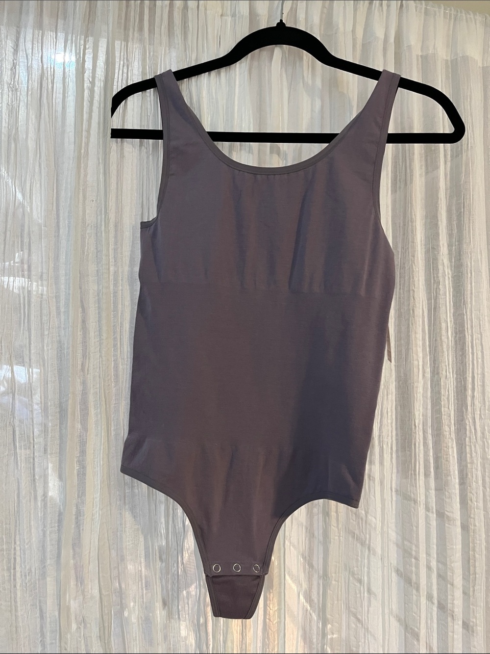 Sleeveless Women's Bodysuit in Mauve